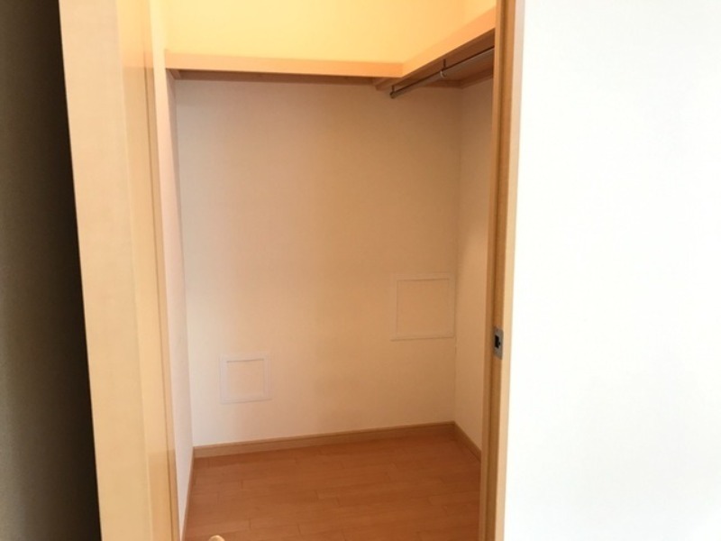 収納　図面と現状に相違がある場合には現状を優先