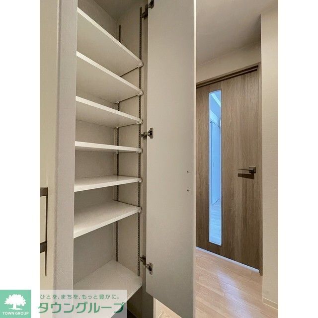 収納　シューズボックス