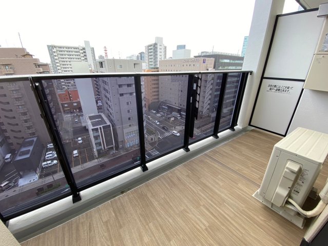バルコニー