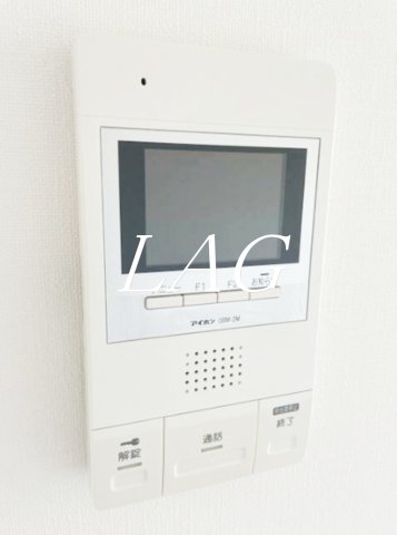 セキュリティ　モニター付きインターホンです。