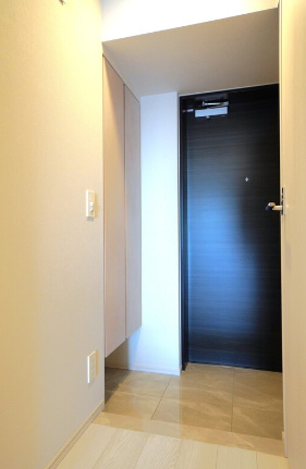 玄関　ルフォンプログレ西大井プレミア