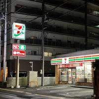 コンビニ　セブンイレブン札幌平岸2条7丁目店（コンビニ）まで205m