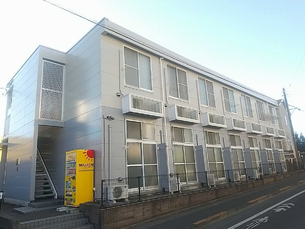 建物外観　2023年7月外壁塗装変更
