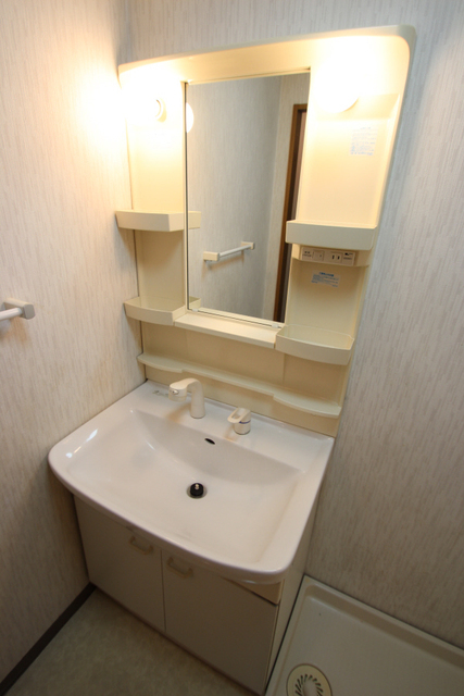 洗面設備　シャンプーだけでもすぐ出来ます