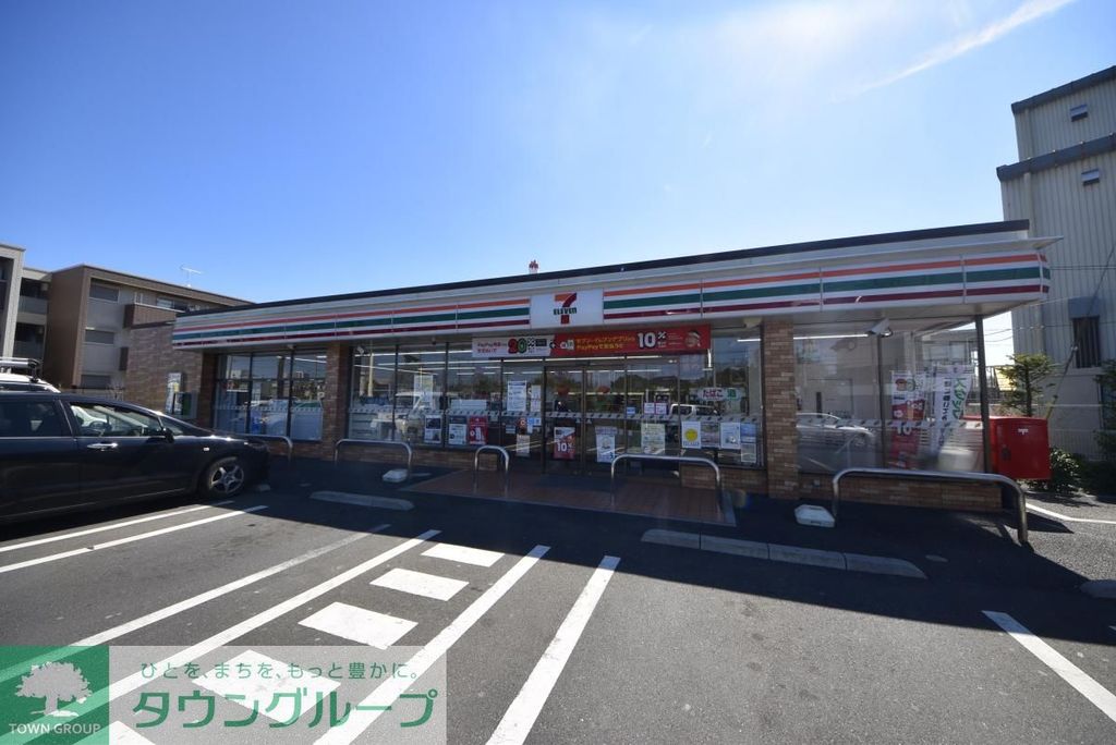 コンビニ　セブンイレブン草加谷塚上町店（コンビニ）まで1100m