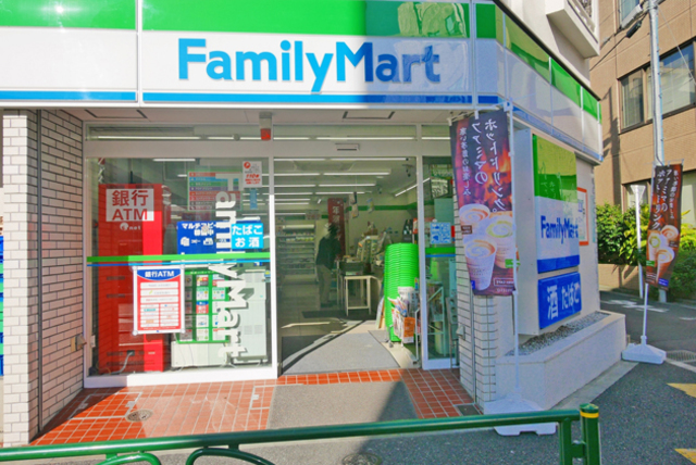 コンビニ　ファミリーマート新中野店（コンビニ）まで154m