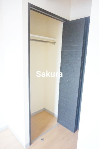 収納　お荷物の多い方でも安心のクローゼット付き♪
