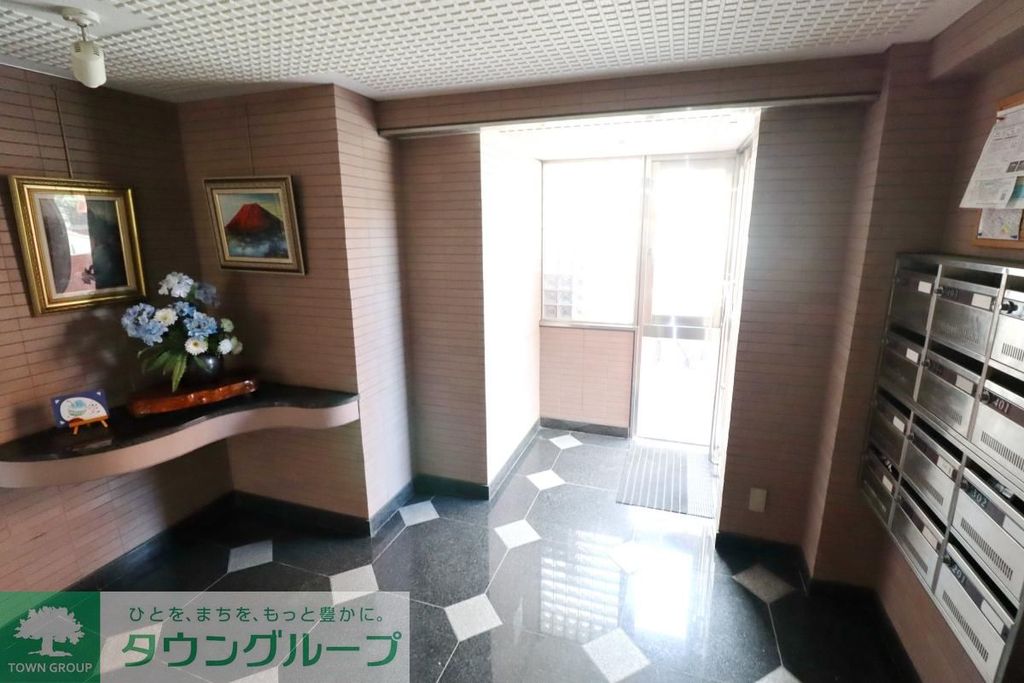 エントランス　エントランス