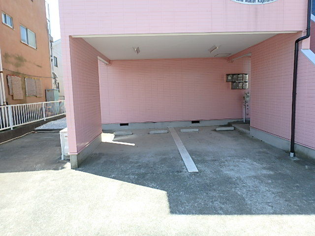 駐車場　※要空確認。