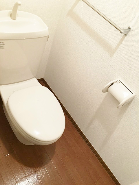 トイレ　別部屋参考