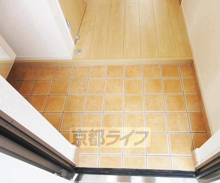 玄関　広々玄関です。