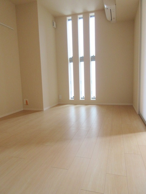 その他部屋・スペース　★明るいフローリングお部屋です★