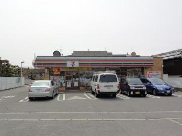 コンビニ　セブン－イレブン神戸伊川谷皆竹店（コンビニ）まで280m