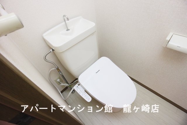 トイレ　205号室の写真使用