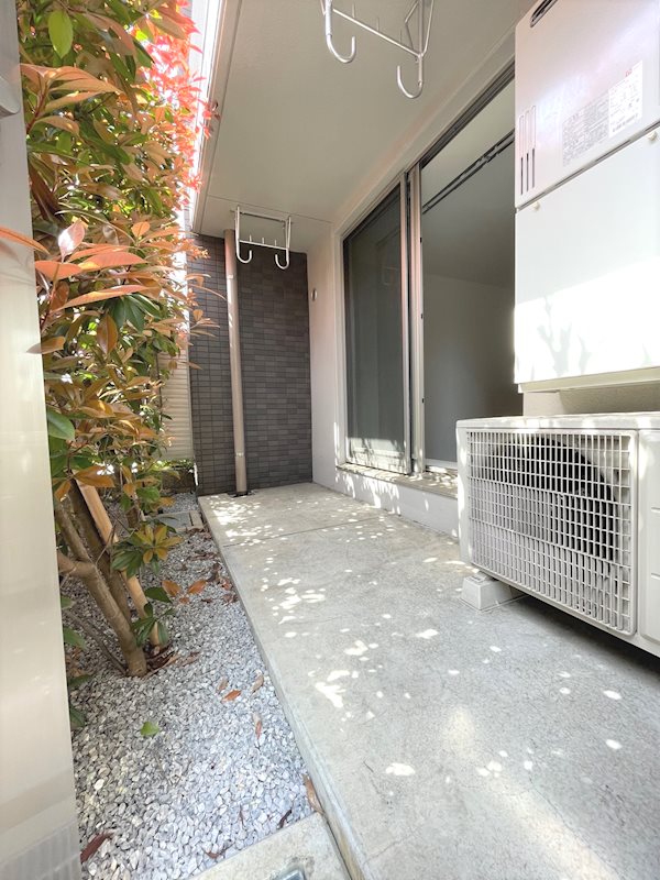 バルコニー　１Fのお部屋には専用庭がございます。
