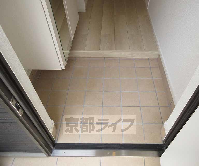 玄関　来客にも安心の玄関です