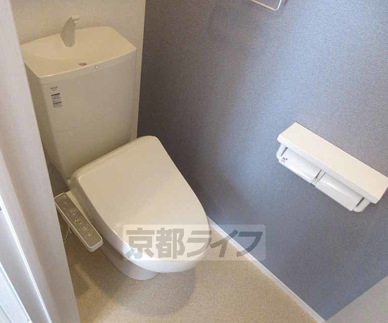 トイレ　清潔感のあるトイレです