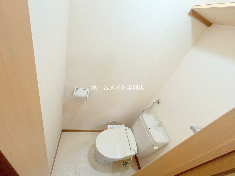 トイレ　ウォシュレット付きで快適な環境です♪
