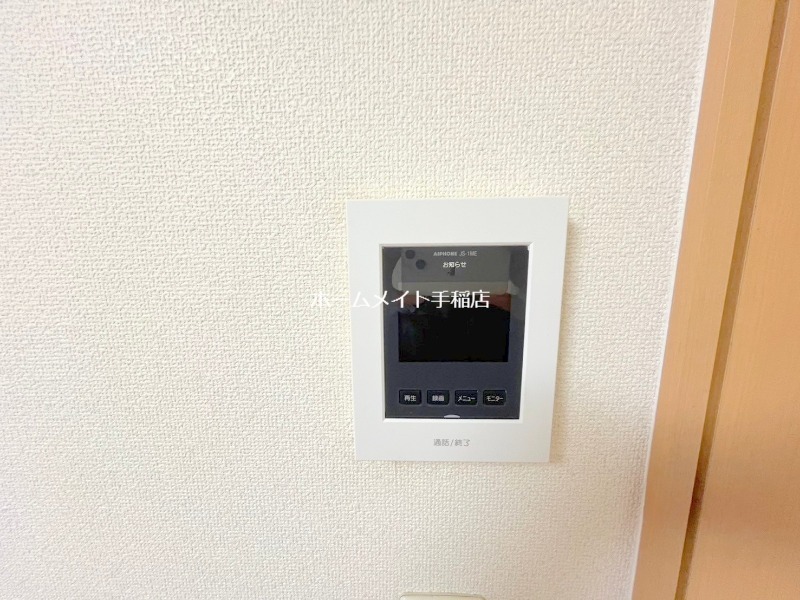 セキュリティ　モニター付きインターホンで安心です♪