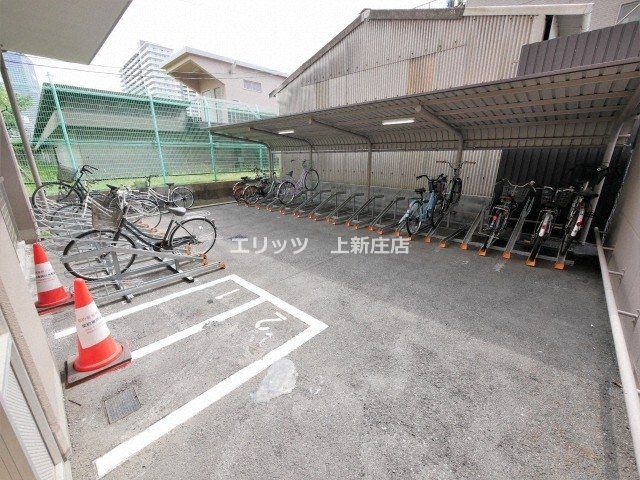 駐車場　駐輪場