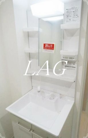洗面設備　洗面台です。