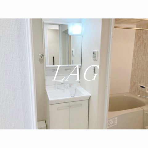 洗面設備　洗面台です。