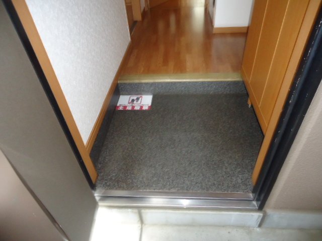 玄関　玄関（イメージ）