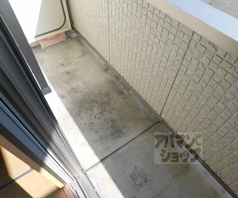 バルコニー　洗濯物もよく乾きますよ