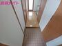 玄関　別部屋参考写真です
