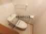 トイレ　落ち着いた色調のトイレです