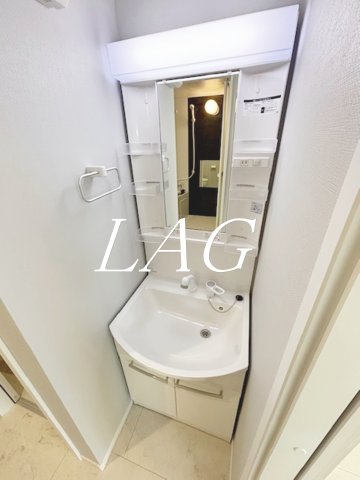 洗面設備　洗面台です。※同一仕様です。