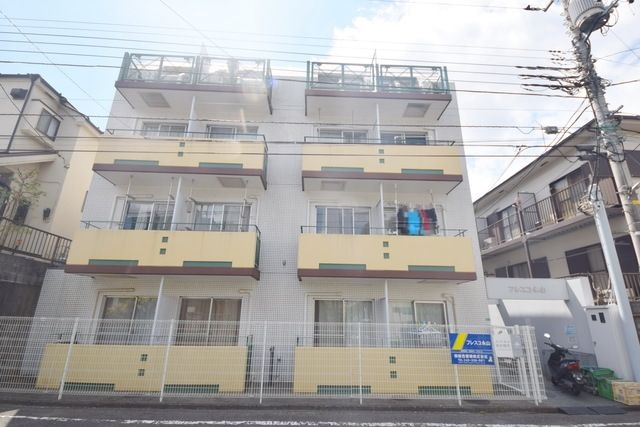 建物外観　★角部屋のお部屋です★