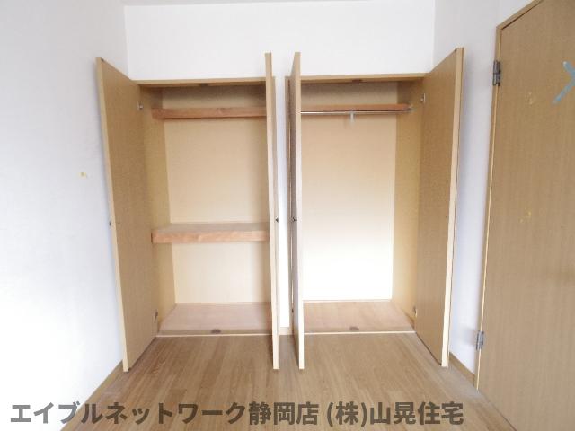 収納　十分な収納スペースがあります