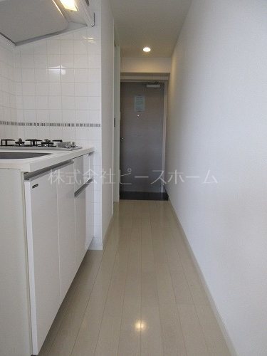 居室・リビング　別号室参考写真