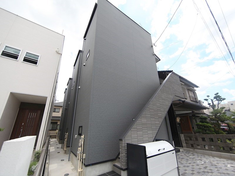 建物外観　外観　デザイナーズ　光インターネット無料