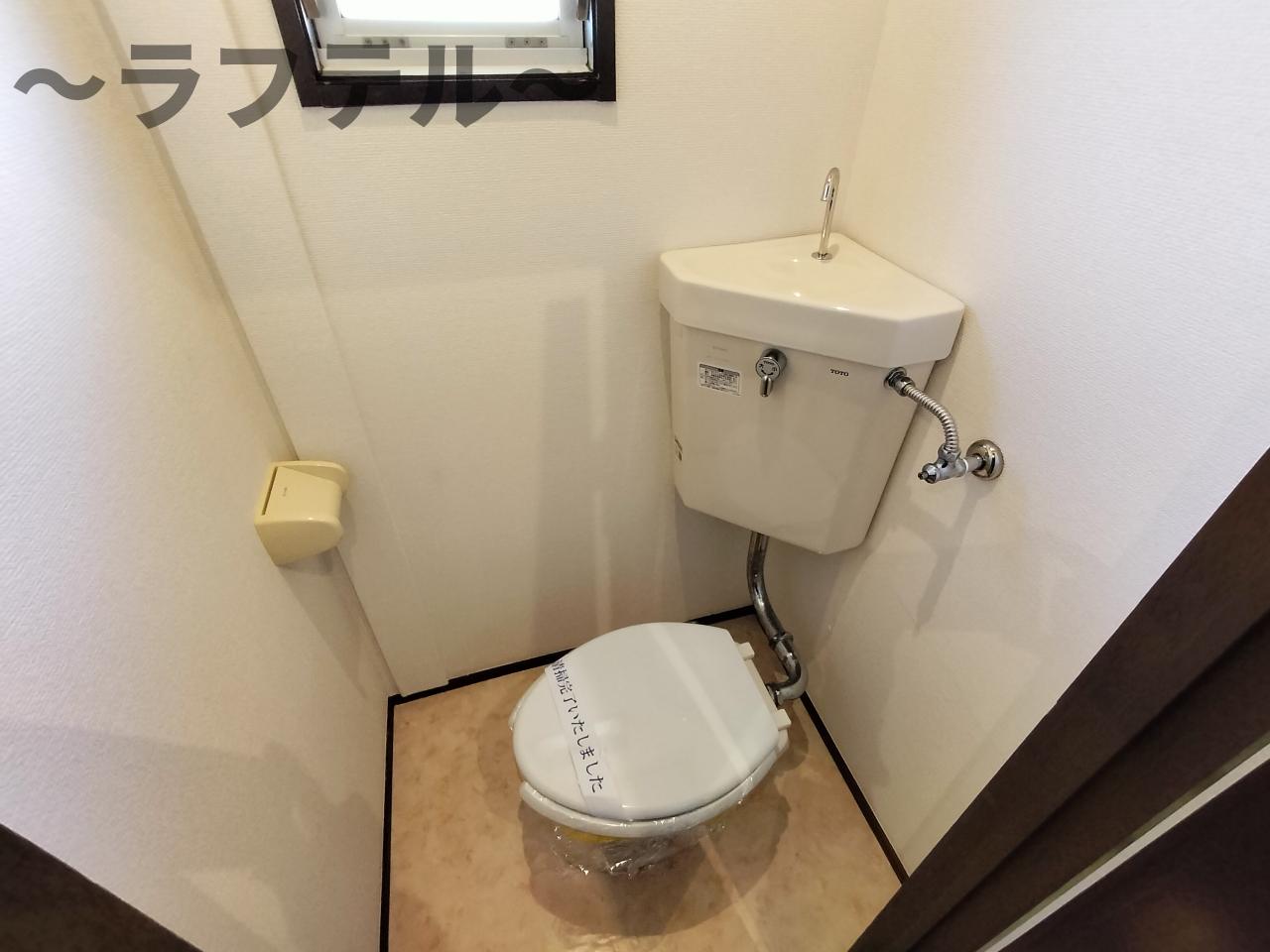 トイレ　別部屋イメージ写真