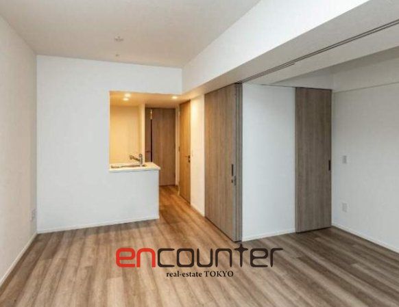 居室・リビング　※同マンション別室参考写真
