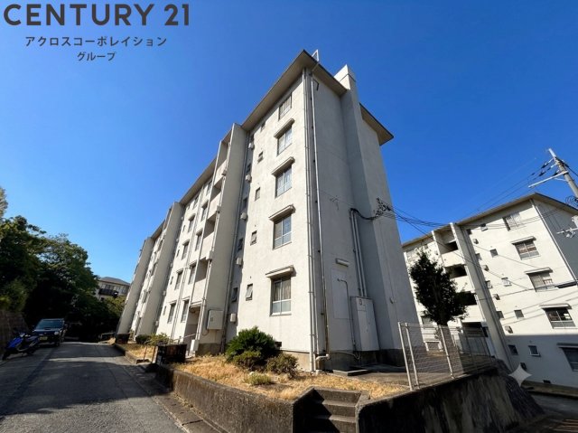 建物外観　鉄筋コンクリート造です☆