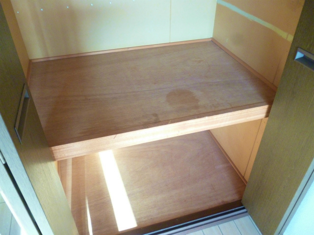 収納　奥行きのある収納
