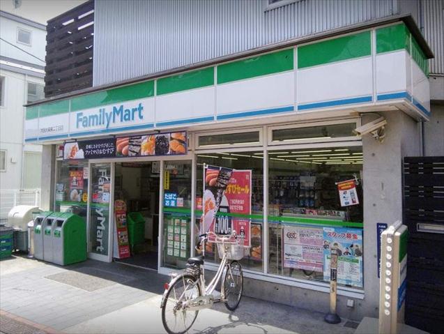 コンビニ　ファミリーマート大田大森東２丁目店（コンビニ）まで140m