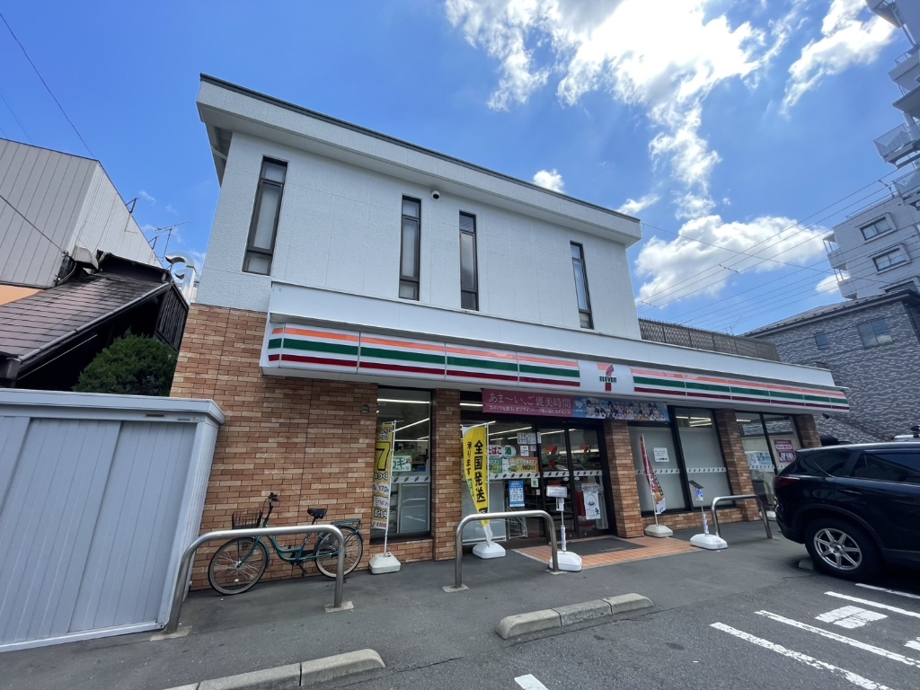 コンビニ　セブンイレブン 足立東綾瀬店（コンビニ）まで186m