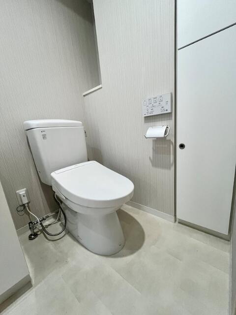 トイレ　落ち着いたトイレです