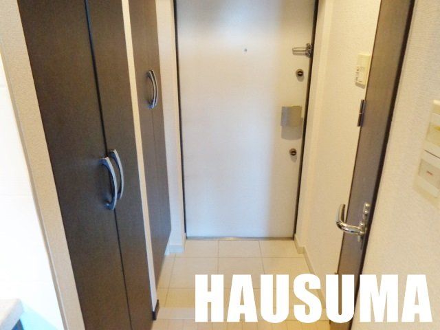 玄関　※他号室写真使用
