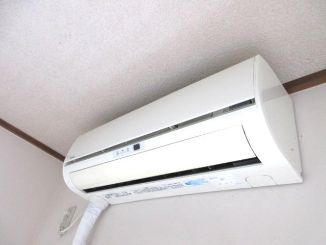 その他設備　エアコン２基