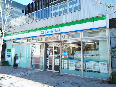 コンビニ　ファミリーマート糀谷駅南店（コンビニ）まで296m