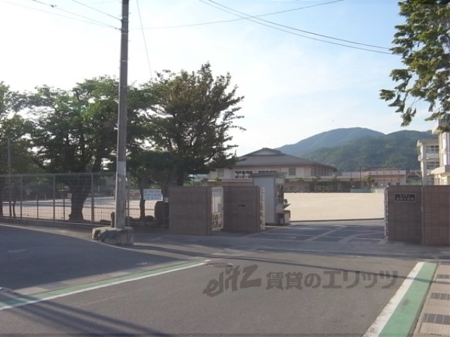 小学校　安詳小学校（小学校）まで900m