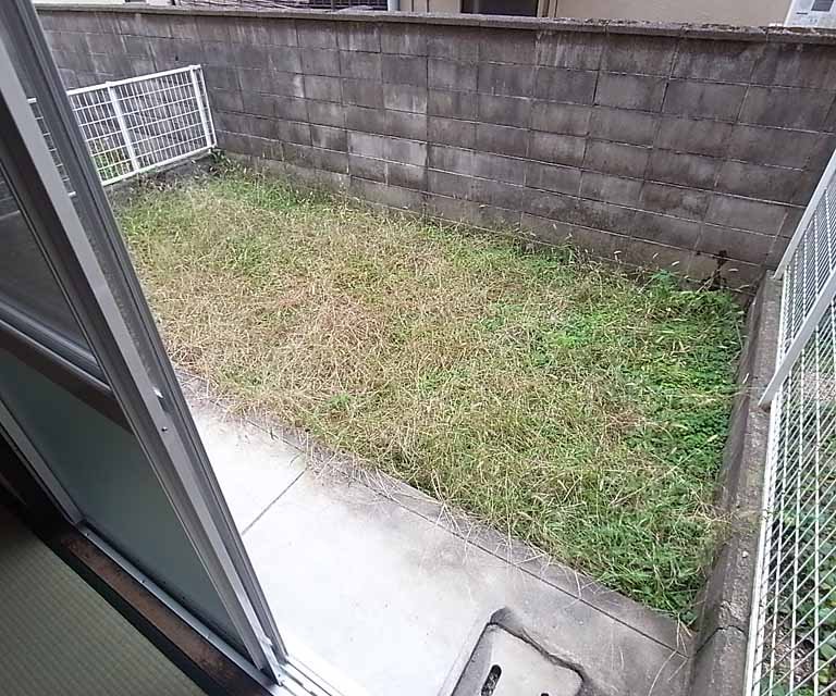 バルコニー　専用庭
