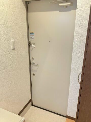玄関　明るい玄関です