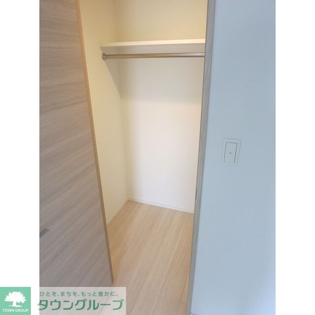 収納　洋室ウォークインクローゼット