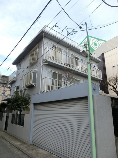 建物外観　★閑静な住宅街に建つオススメアパート★